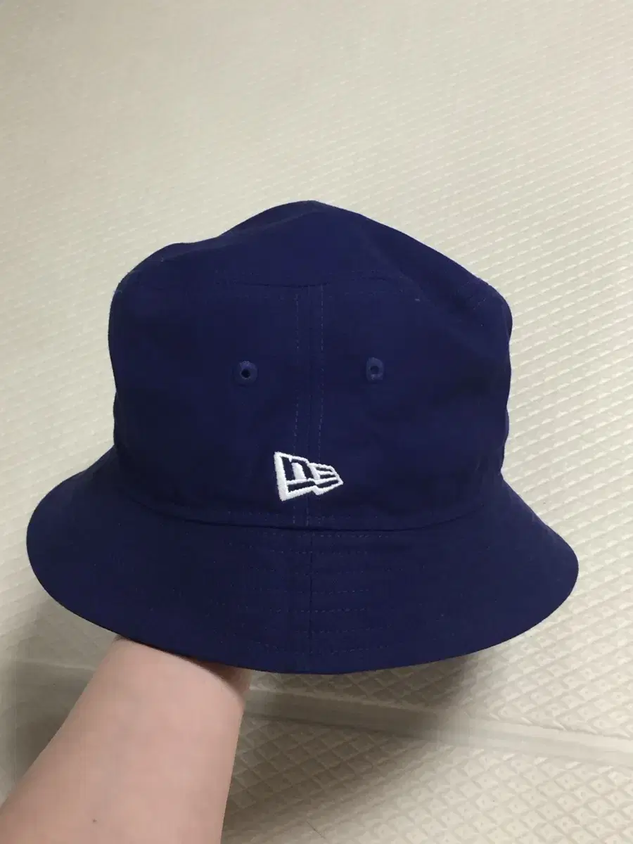 thumbnail-0